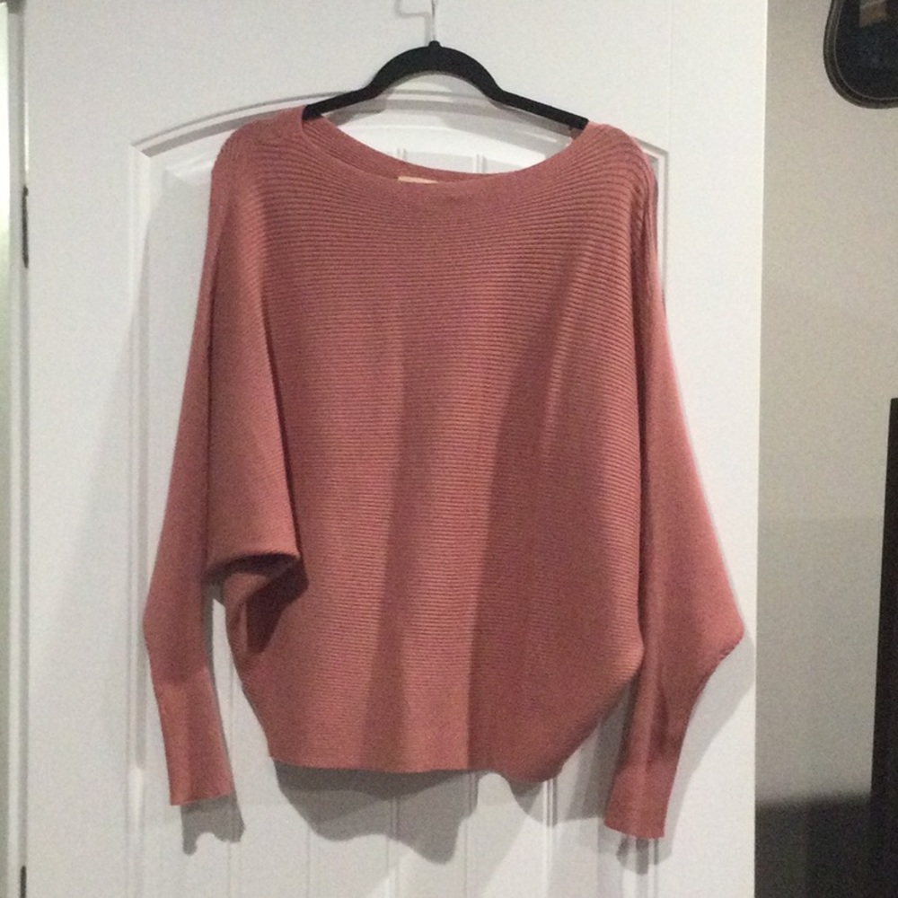 Philosophy batwing top medium